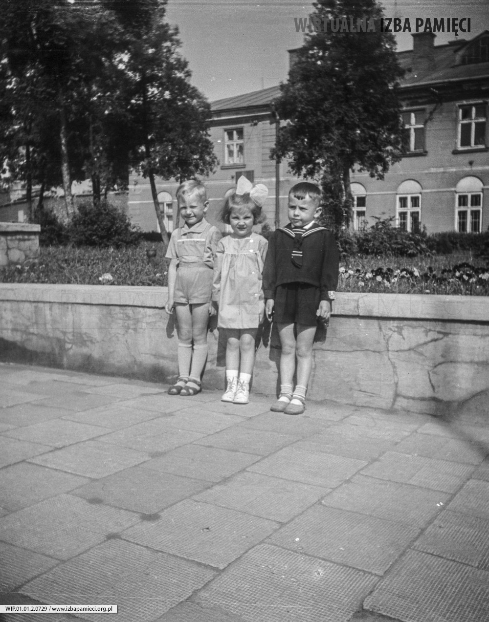 Lata 70. XX wieku. Troje dzieci z Jarosławia
