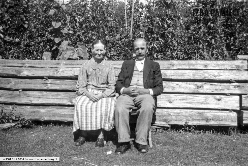 Lata 50. XX wieku. Małżeństwo Anastazja i Jan Habel (rodzice Stefanii) z Mołodycza