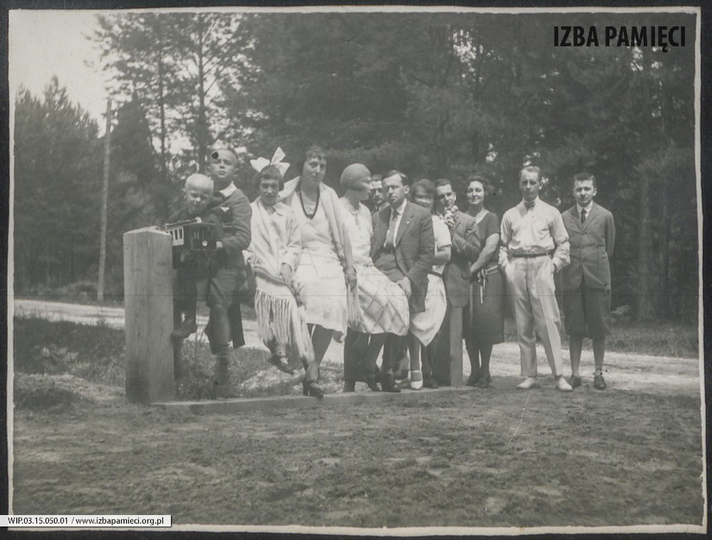 1930. Niemirów. Fotografia grupowa.