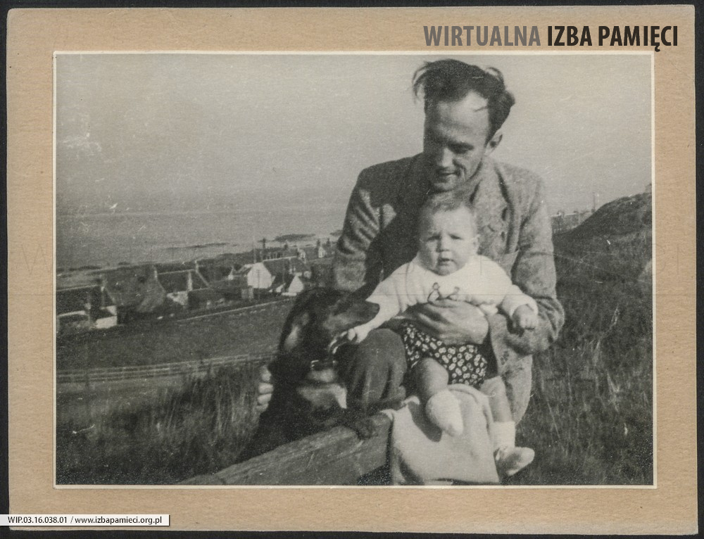 1947. Szkocja. Stanisław Ruebenbauer z synem Wojciechem.