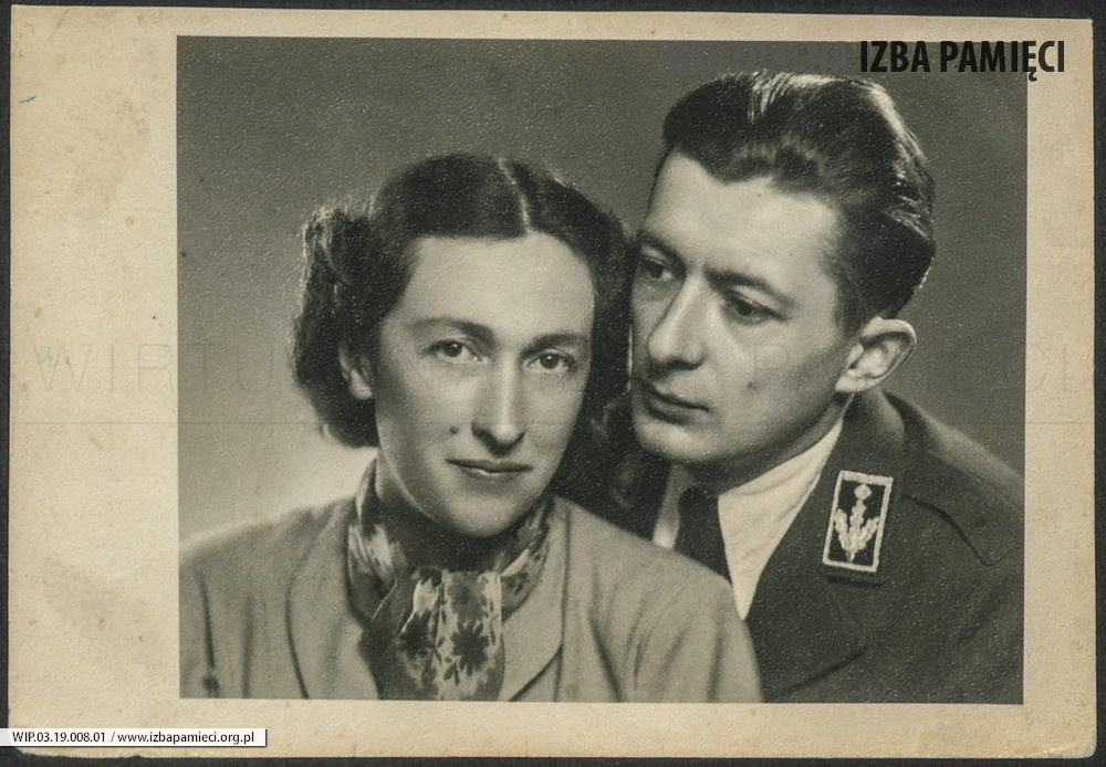 1948. Lubaczów. Maria i Roman Gutowscy.