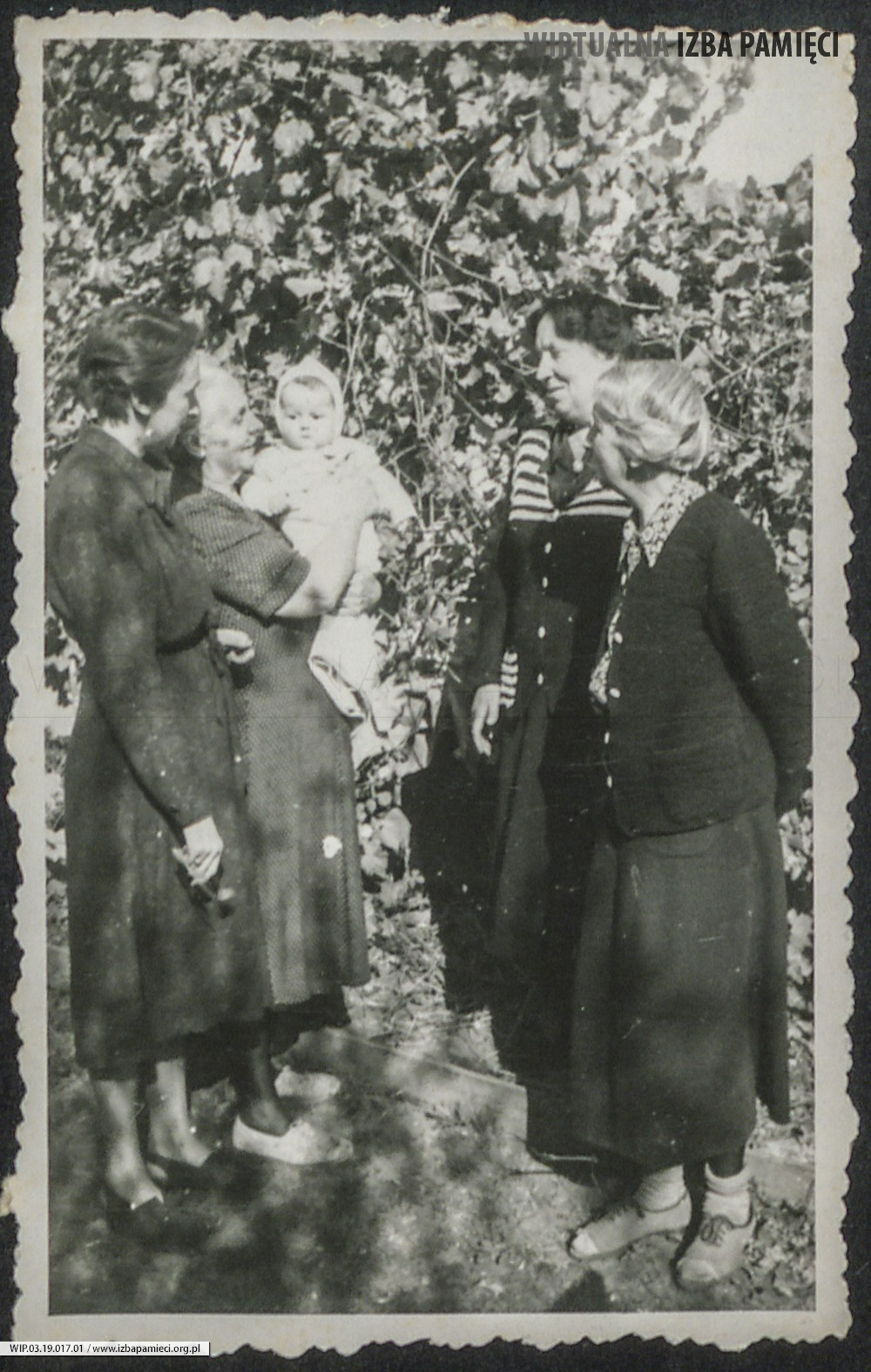 1949. Lubaczów. Fotografia grupowa.