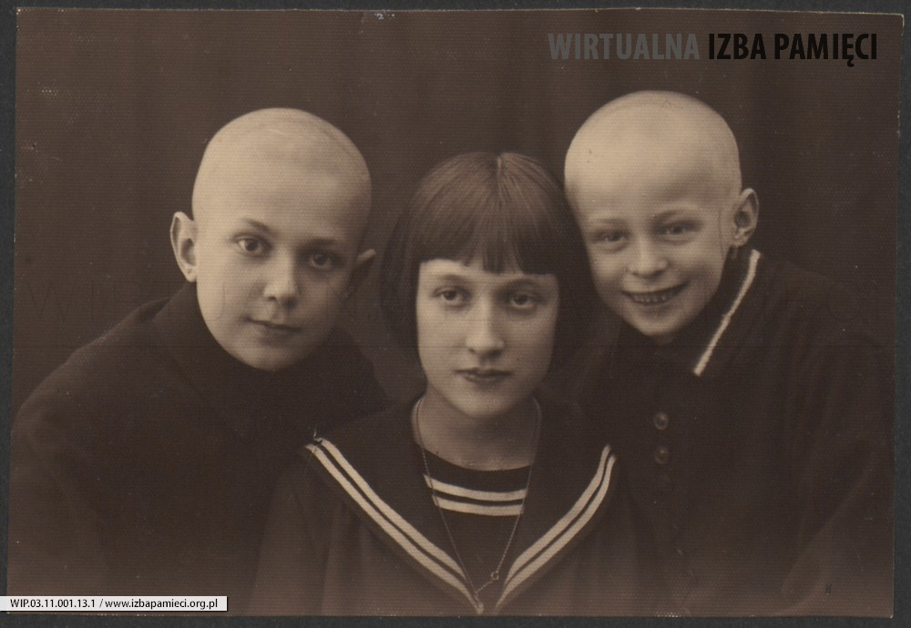 1930. Lubaczów. Stanisław (z lewej), Maria i Jan Ruebenbauerowie.