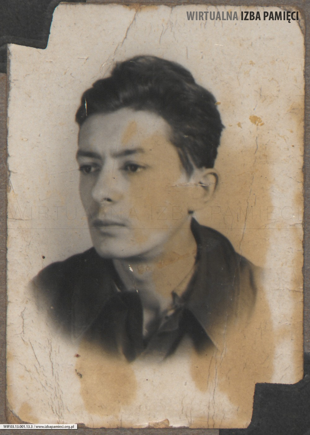 1950. Lubaczów. Zdjęcie portretowe Romana Gutowskiego.