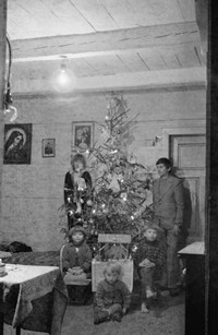 1977. Choinka w domu rodziny Hubaczów