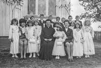 1970. Uroczystość I Komunii w parafii Mołodycz dzieci urodzonych w 1961 roku