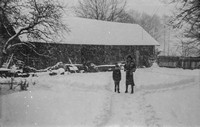 Lata 60. XX wieku. Zima na podwórku