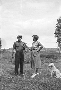 Lata 60. XX wieku. Paulina Leśna z Maczug ze swoim mężem Stefanem