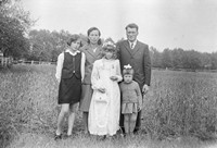 Lata 70. XX wieku. Rodzina Agnieszki i Sylwestra Modraków z Mołodycza