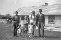 Lata 60. XX wieku. Dzieci Marii i Piotra Saramaka z Mołodycza