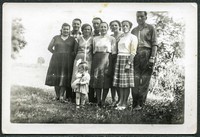 1965. Pochodzące z Manasterza rodzeństwo Dudek z rodzinami.