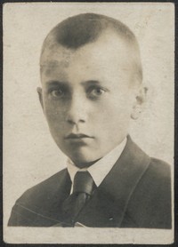 Lata 30. XX w. Portret chłopca.