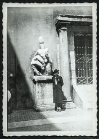 1938. Florencja. Pomnik.