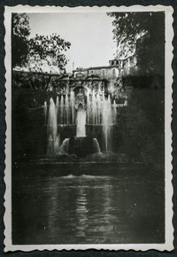 1938. Tivoli. Fontanny przy Willi d`Este.