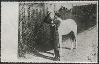1935. Włodzimierz Wołyński. Stanisław Ruebenbauer po nominacji na oficera z białym koniem.