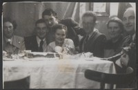 1950. Lubaczów. Od lewej: Maria Gutowska, Józef Wolańczyk, Roman Gutowski, Kazimiera Kostecka, Emilia Rudeńska, Edward Kostecki.