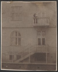 1912. Kulparków. Budynek szpitala w Kulparkowie.