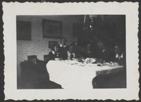 1930. Lubaczów. Spotkanie rodzinne. Pierwsza od prawej Maria Ruebenbauer, trzecia - Józefa Ruebenbauer.