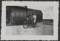 1936. Lubaczów. Jan Ruebenbauer na motorze.