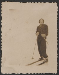 1934. Lubaczów. Maria Kruszyńska na nartach.