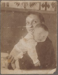 1915. Lwów. Józefa Ruebenbauer z córką Marią.