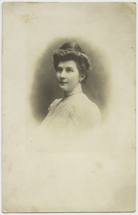 Lata 30. XX w. Portret kobiety.